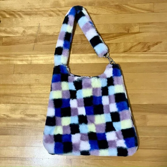 The Ragged Priest patchwork fur bag - Picture 2 of 2